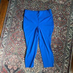 Lululemon Base Pace HR crop 23” leggings size 14